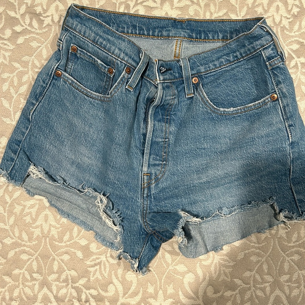 Levi’s 501 button fly shorts